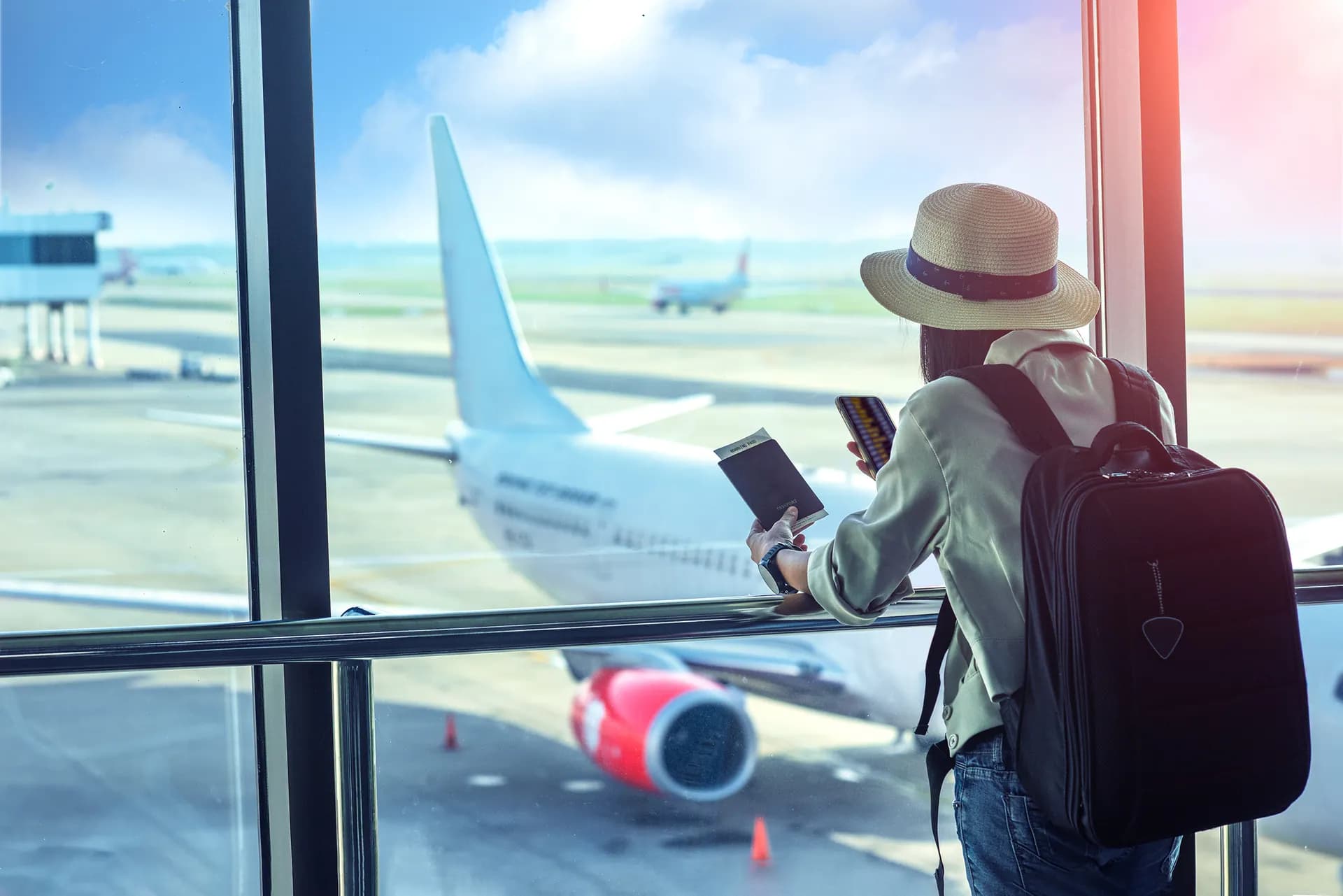 Flight Plan Analysis in Relation to Transfer Opportunities at Major Airports